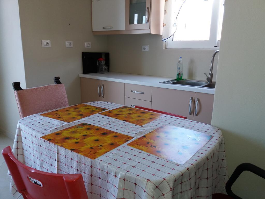 Apartment Adi Sarandë エクステリア 写真